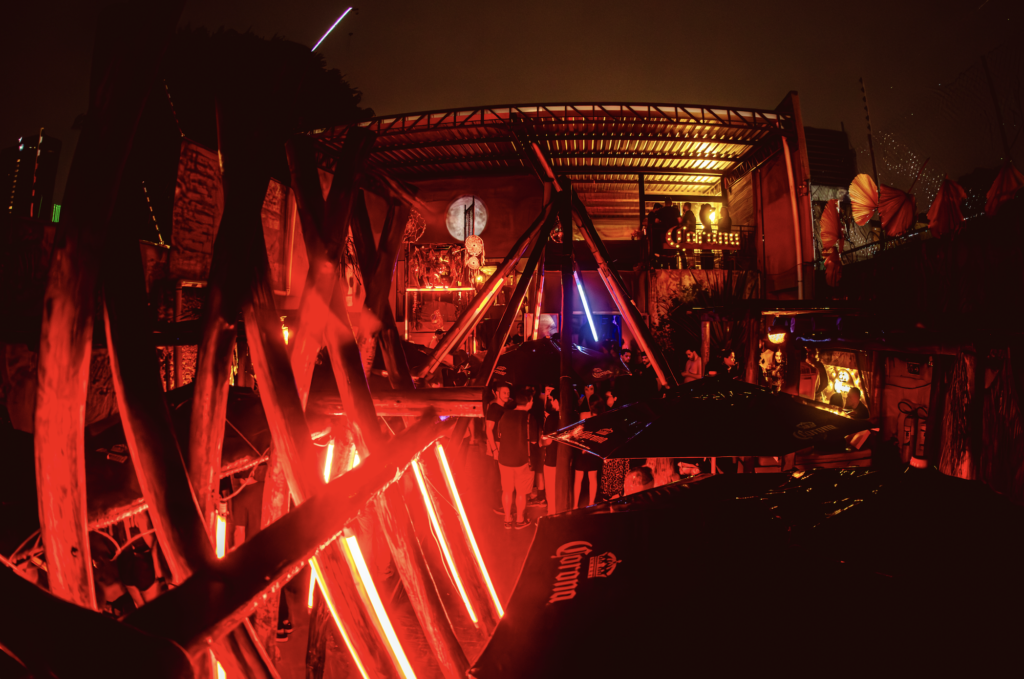 Inaugurado em 2022, em Pinheiros - SP, o Crema Club rapidamente se tornou um dos destinos mais quentes da noite paulistana.